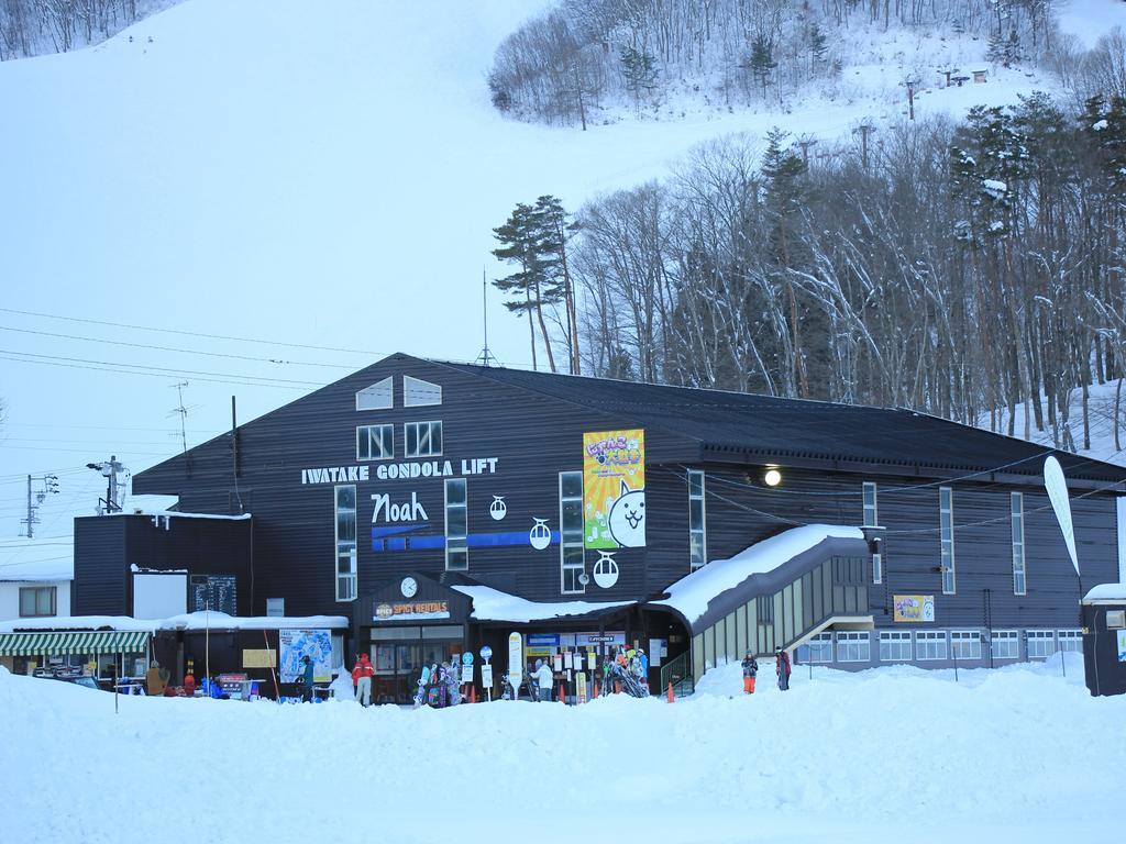 Lodge Yuki Otari Exterior photo